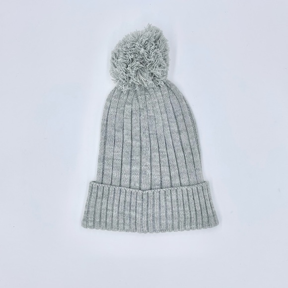 NEW Michael Kors Pom-Pom Knit Gray Beanie Hat Women’s OS - Picture 4 of 5